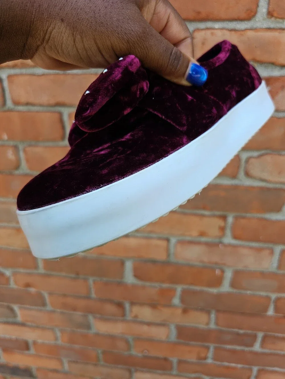 Rebecca Minkoff Women’s Rich Berry Velvet Bow Platform Slip-On Sneakers Size 8M